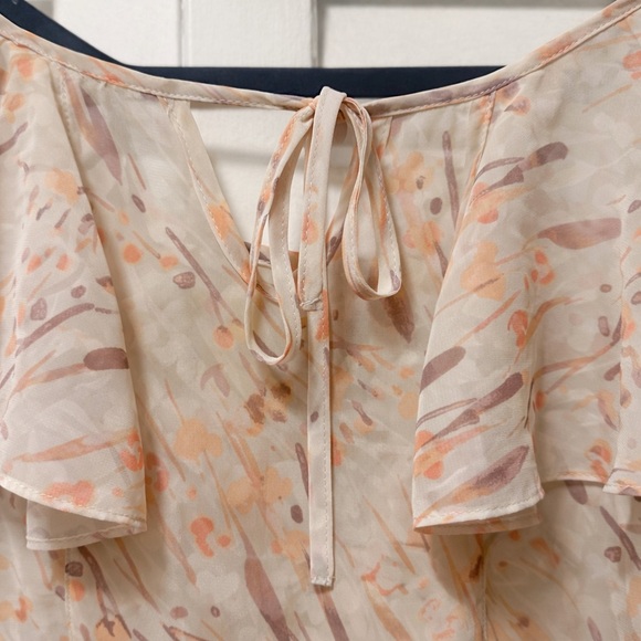 LC Lauren Conrad Cream and Orange Floral Blouse - Picture 3 of 5